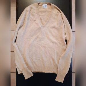 Alexanders Men's Tan V-Neck Cashmere Sweater